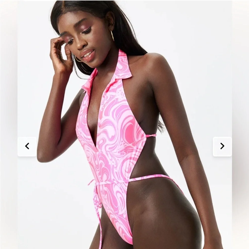 Frankies Bikini Osaka Satin One Piece Swimsuit Sz M